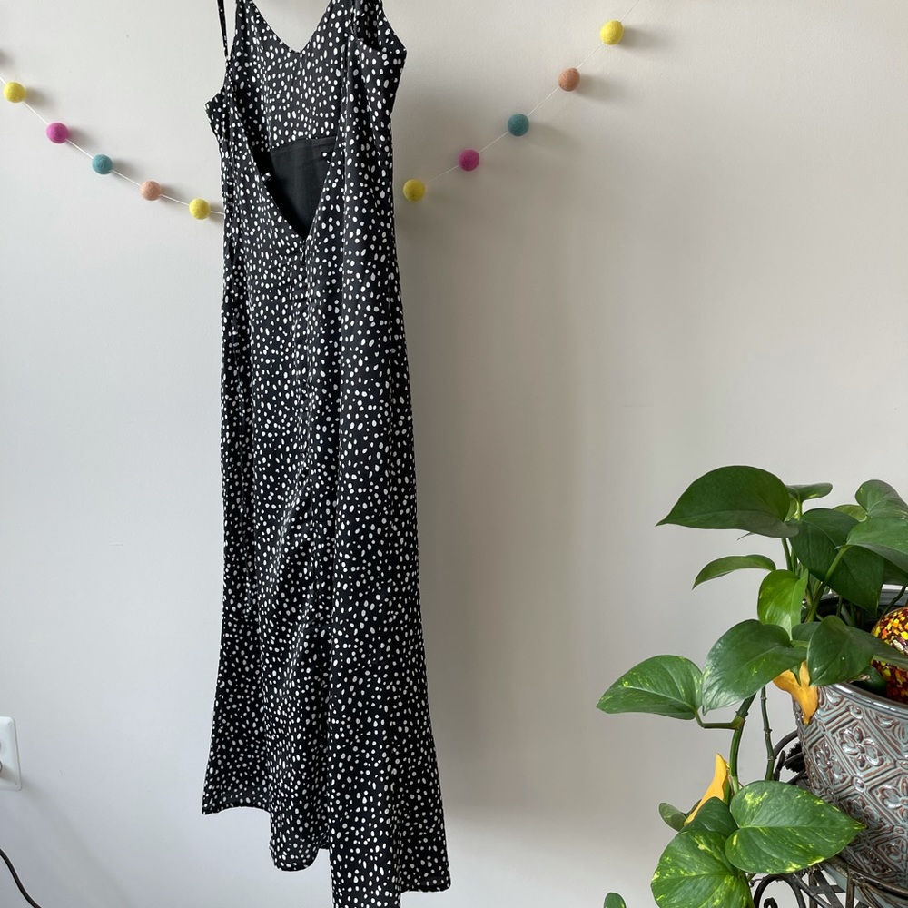 Printed black and white midi dress